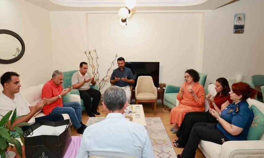 Mersin'de şehit polis sinan çetinkaya dualarla anıldı