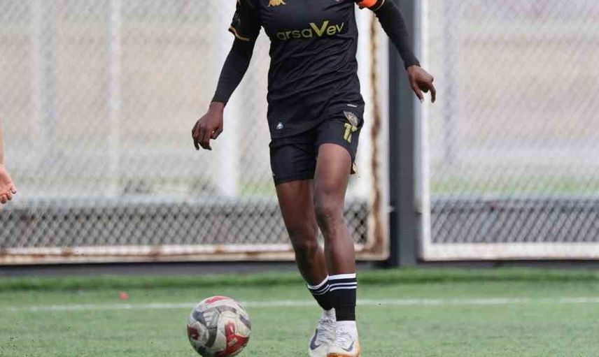 Kafayat Atoke Başhıru, hat-trick ile zaferi getirdi