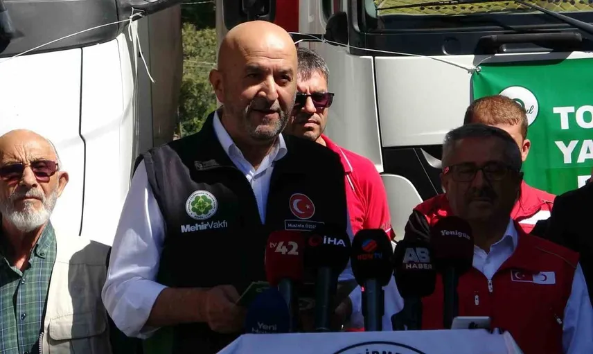 Konya'dan Suriye'ye umut taşıyan yardım konvoyu yola çıktı