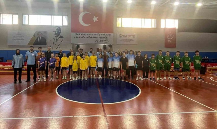 Yıldızlar Kulüplü Takım ve ferdi müsabakaları sonuçlandı