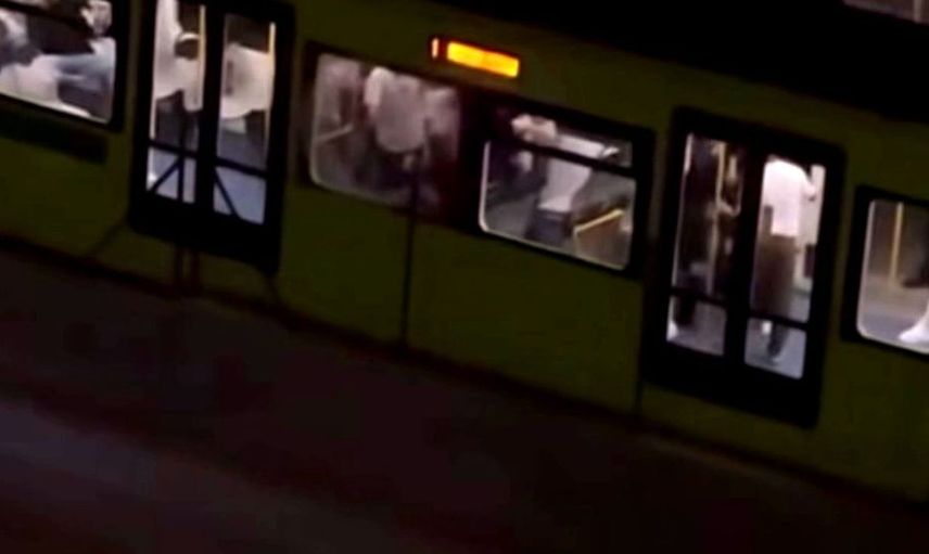 Bursa'da metro istasyonunda kavga: polis müdahale etti