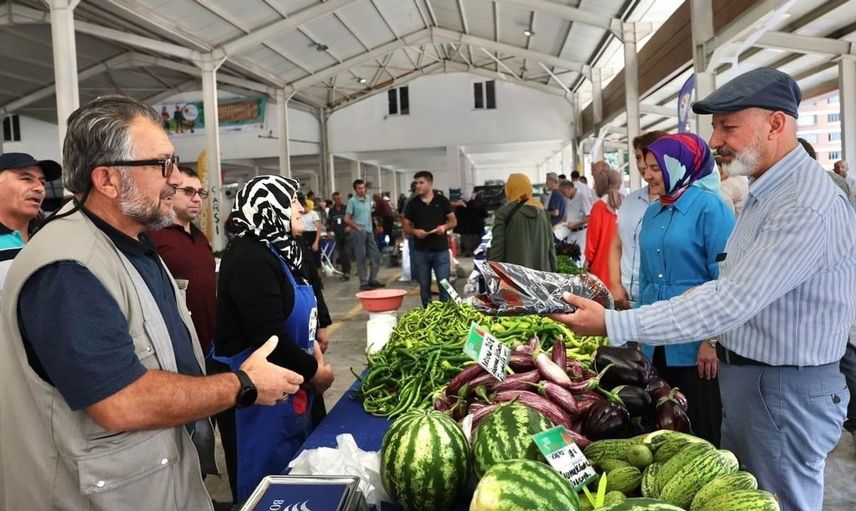 Kayseri'de açık hava sağlığı: Anadolu'nun tek ekolojik pazarı kapılarını açtı