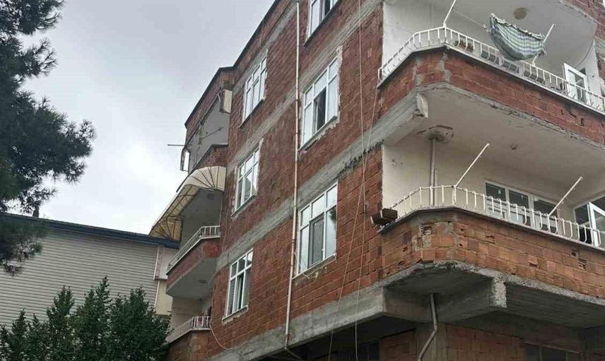 Atakum'da intihar girişimi: Polis vatandaşın hayatını kurtardı