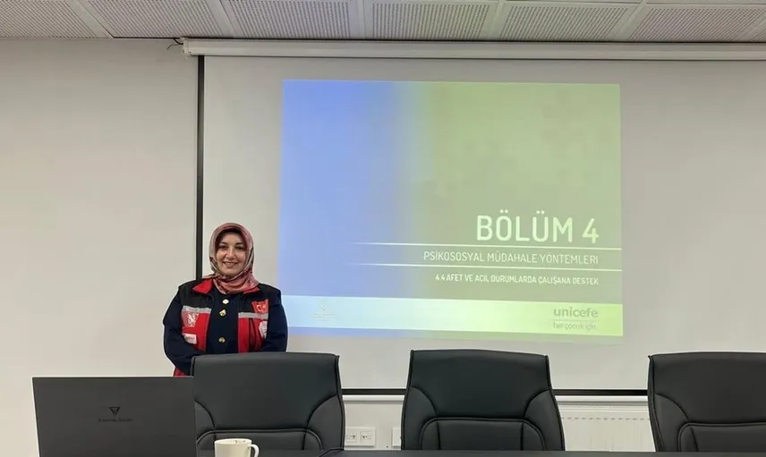 Gönen'de vatandaşlara psikososyal destek eğitimi verildi