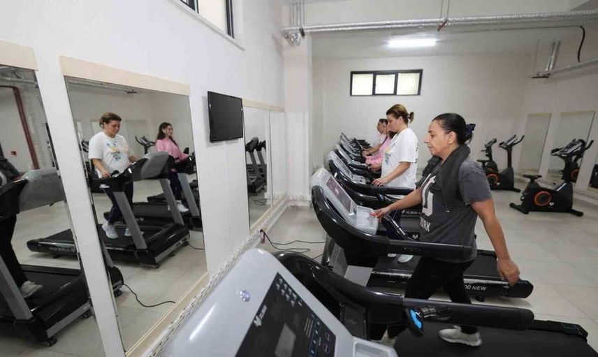 Şehzadeler'de kadınlar için spor seansı dönemi başladı