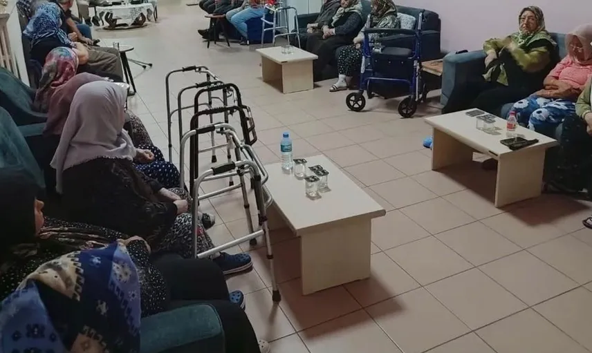 Kırklareli huzurevi sakinleri mevlit kandili programında bir araya geldi