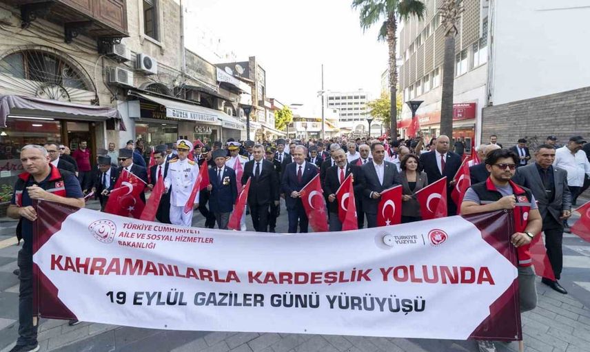 Mersin'de gaziler günü etkinlikleri büyük bir coşkuyla kutlandı