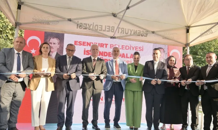 Esenyurt'ta emekliler için yeni sosyal alanlar hizmete girdi