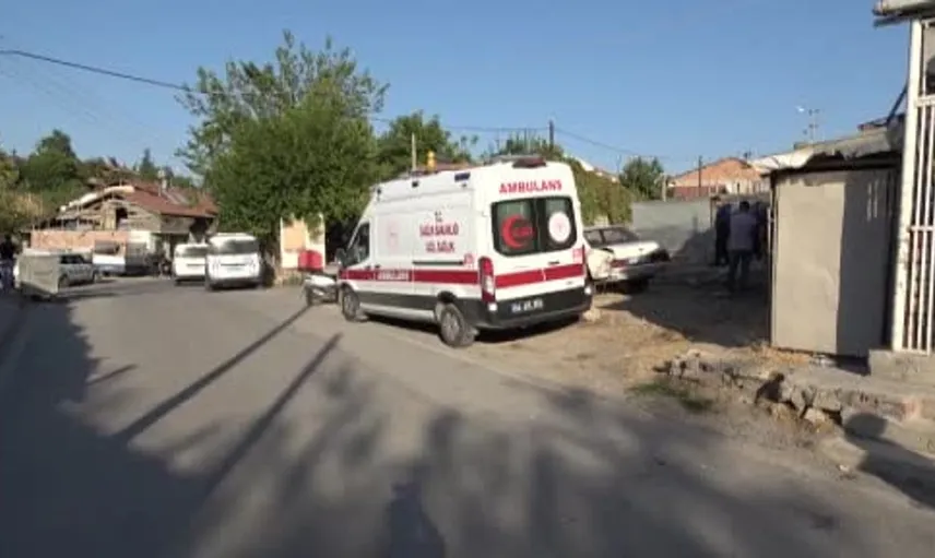 Malatya'da evinin önünde ölü bulunan adamın kimliği belirlendi
