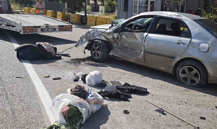 Amasya'da otomobil takla attı: 7 yaşındaki çocuk hayatını kaybetti