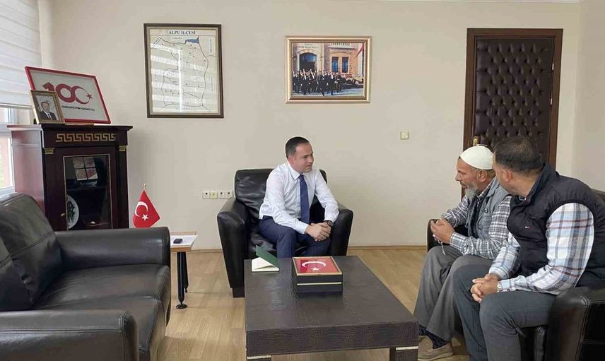Şehit aileleri kaymakamı ziyaret etti, vatanseverliğin önemi vurgulandı