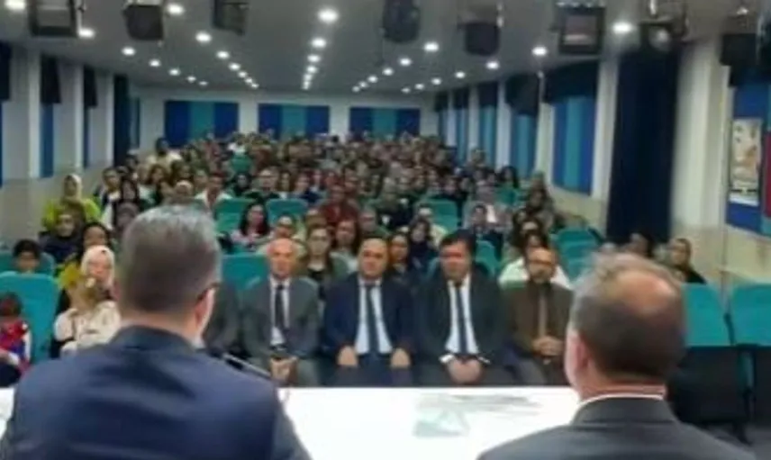 Yıl öncesi öğretmenlerle buluşan vali, eğitimdeki hedefleri paylaştı
