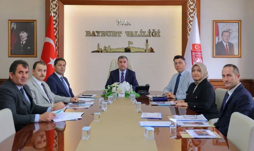 Bayburt'ta sosyal yardım vakıflarının etkinlikleri gözden geçirildi