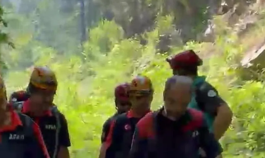 Uludağ'da kaybolan 75 yaşındaki adam 5 saatlik kurtarma operasyonuyla kurtarıldı