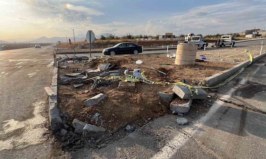 Kahramanmaraş'ta MHP konvoyunda trafik kazası: 1 ölü, 7 yaralı