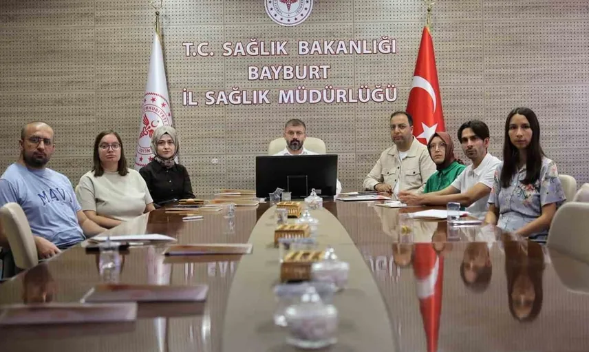 Bayburt'ta sağlık çalışanlarına iyi uygulamalar portalı tanıtıldı