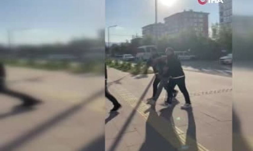 Afyonkarahisar'da 16 yıl 4 ay hapis cezası ile aranan şahıs yakalandı