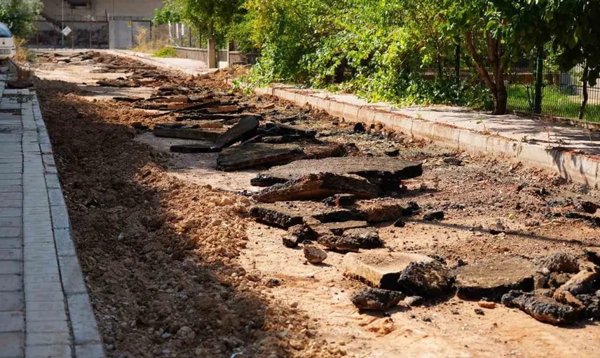 Duacı Mahallesi'nde yol çalışmalarının ikinci etabı başladı