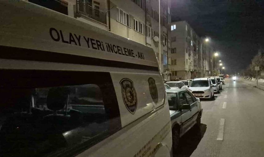 Eskişehir'de şüpheli ölüm olayı: Oğlu evde buldu