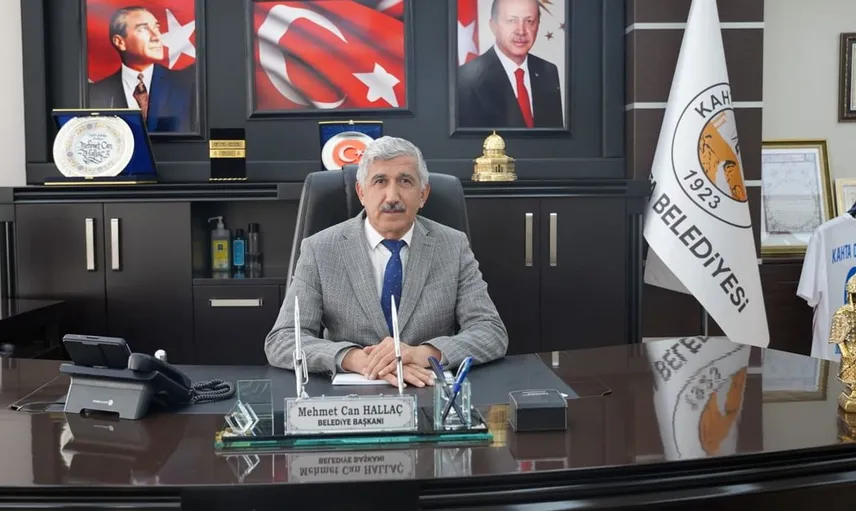 Kahta Belediye Başkanı Hallaç’tan 30 Ağustos Zafer Bayramı mesajı