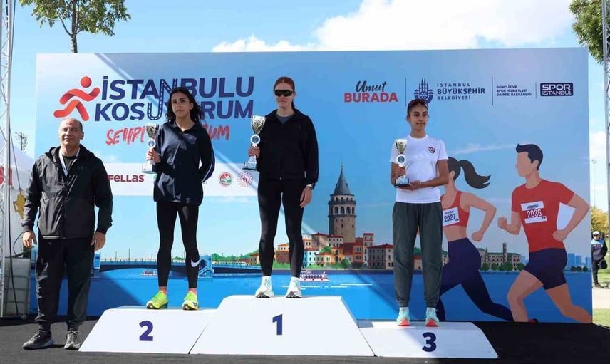 İstanbul'u koşuyorum Avrupa etabı heyecanı: 5 bin 500 sporcu ter döktü