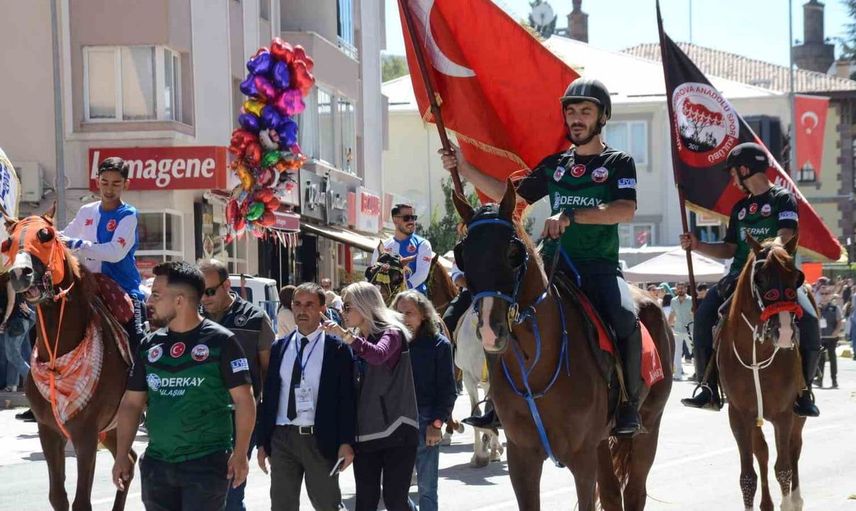 Yörükler tarihe tanıklık etti: Söğüt'te 745. Ertuğrul Gazi’yi Anma Şenlikleri başladı