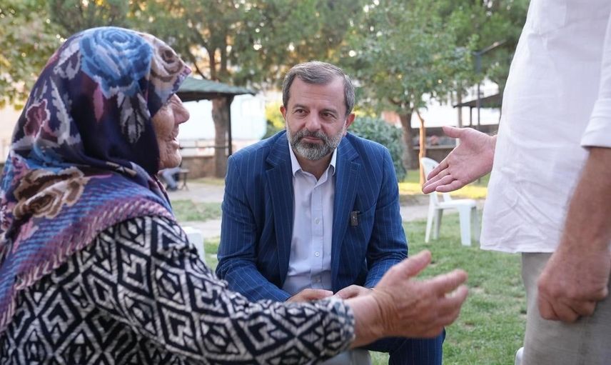 Gürsu’da mahalle buluşmaları ile vatandaşların talepleri dinleniyor
