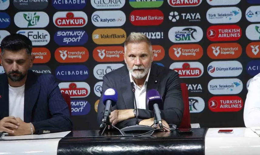 Thorsten Fink: 3 puan almak için gerekeni yaptık