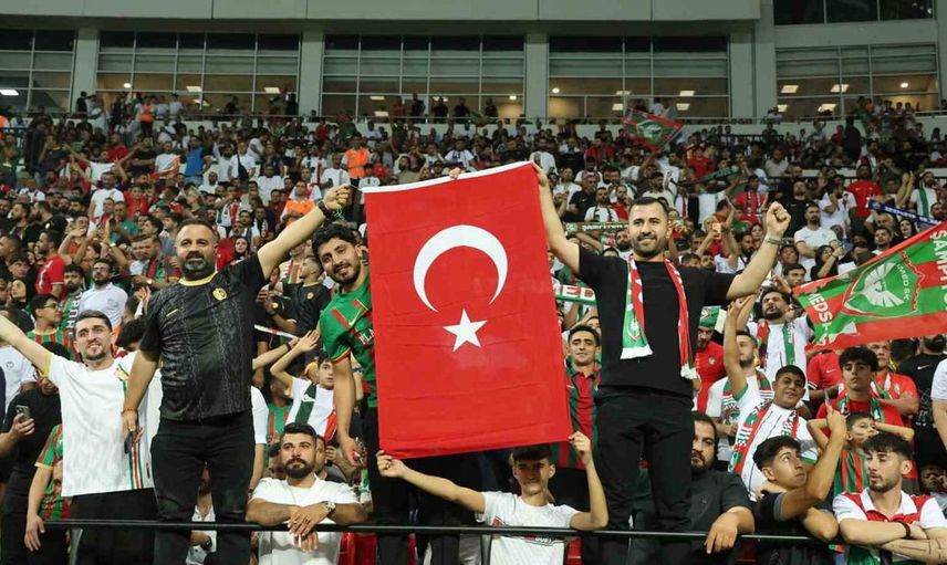 Amed Sportif, Beşiktaş karşısında ilk yarıyı önde kapattı