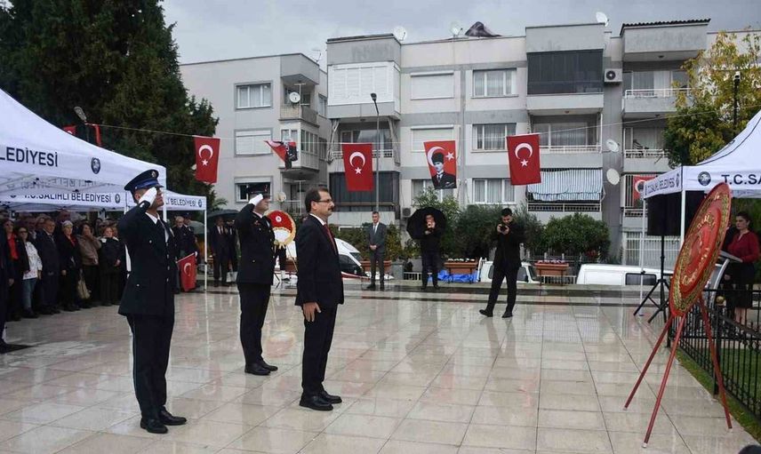 Salihli'de 29 Ekim coşkusu başlıyor: Kutlamalar gün boyunca sürecek