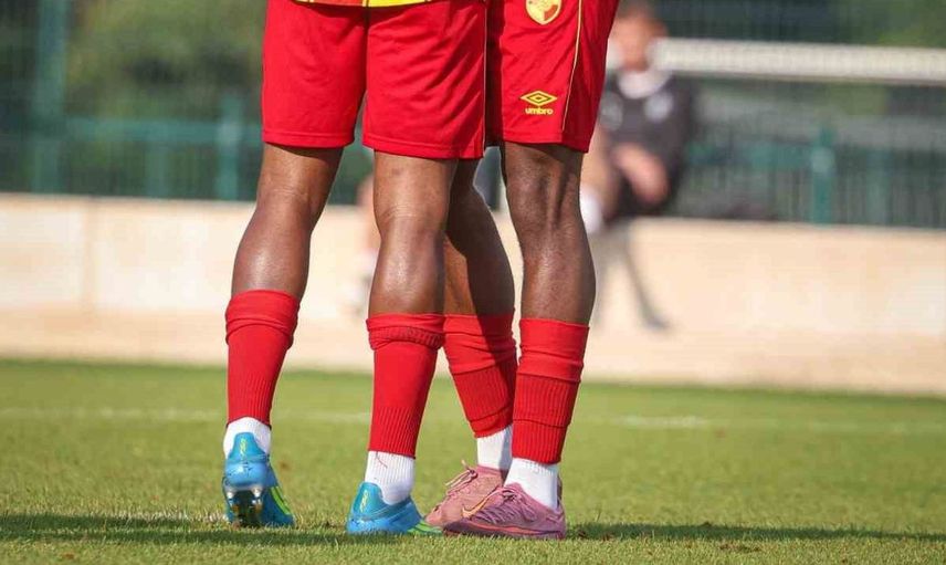 Sinclair Armstrong, Göztepe taraftarlarının kalbini kazandı
