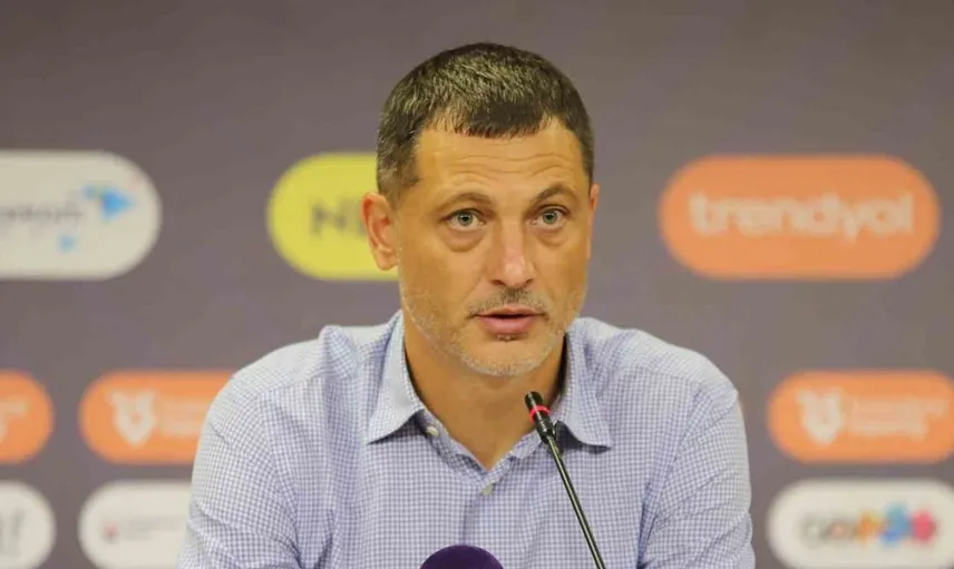 Mirel Radoi, Alanyaspor maçı sonrası puana değer verdi