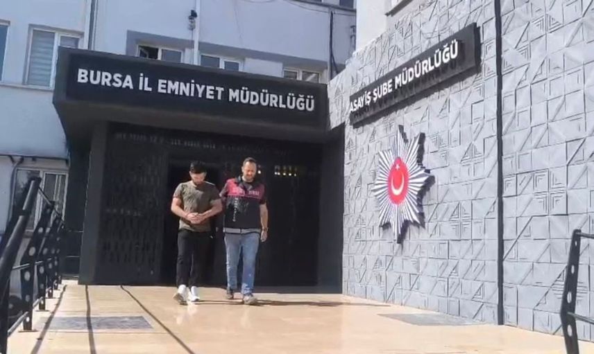 Tek bir hırsız 250 saatlik kamera kaydı fazla buldu: Bursa'da inşaat malzemeleri çaldı