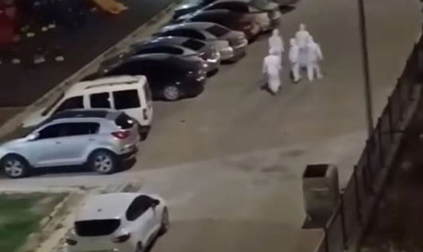 Elbistan'da gece beyaz koruyucu tulum giyen kişiler dikkat çekti