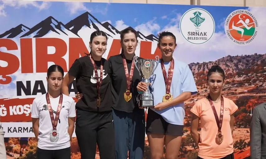 Vanlı sporcu Meryem Korkuç, Türkiye şampiyonasında büyükler kategorisinde ikinci oldu