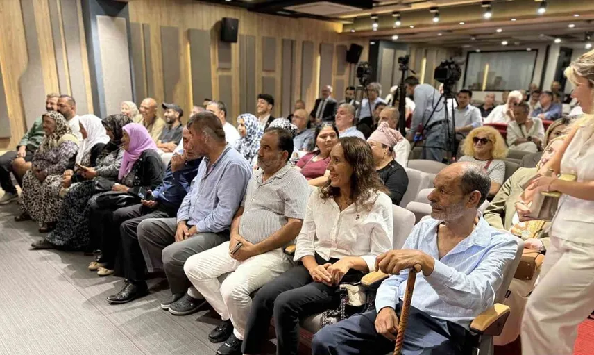 Gürsel Tekin: CHP belediyelerine dokunmak kolay olmayacak
