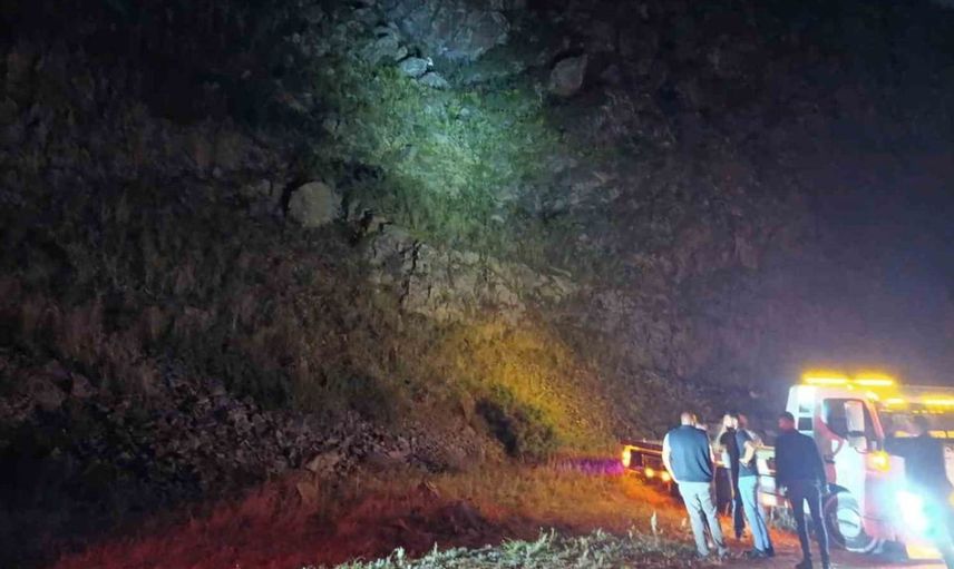 Kars'ta kayalıklardan düşen kişi hayatını kaybetti