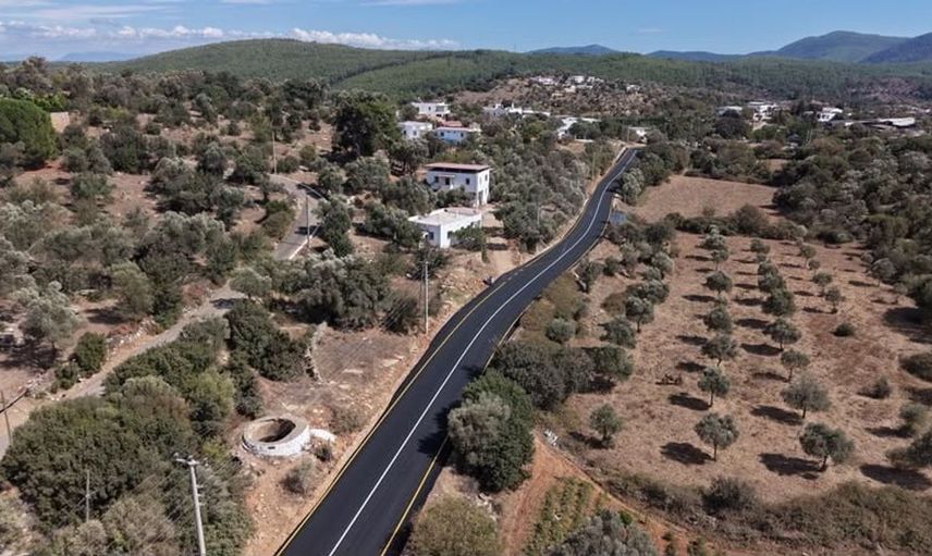 Bodrum'da Çamlık Mahallesi’nin yolları yeni bir görünüme kavuştu