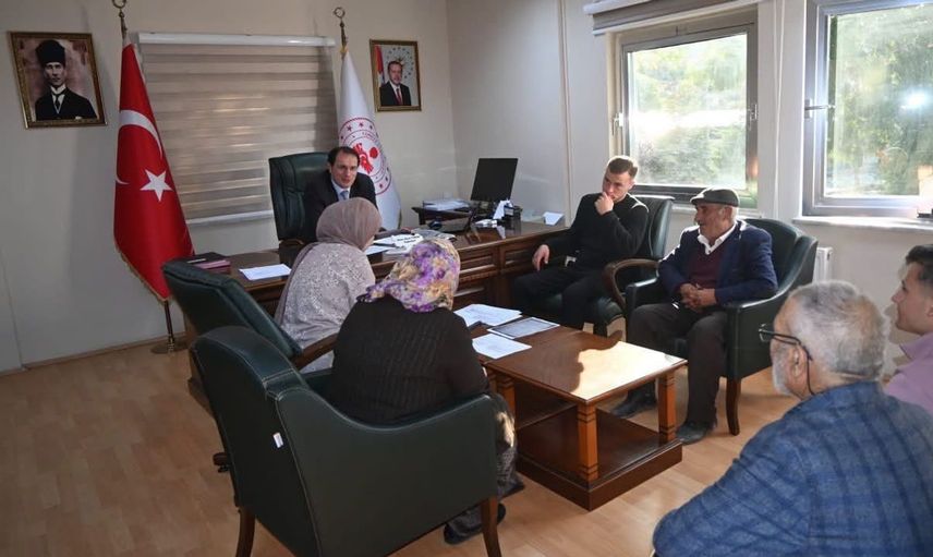 Afyonkarahisar’da halk günü buluşmaları ile vatandaşların talepleri dinlendi