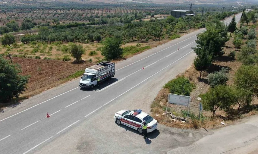 Kilis'te dron desteğiyle trafik denetimi gerçekleştirildi