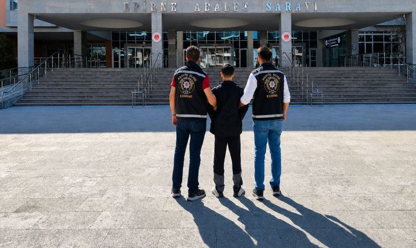 Edirne'de 43 yıl 11 ay hapis cezasıyla aranan firari yakalandı