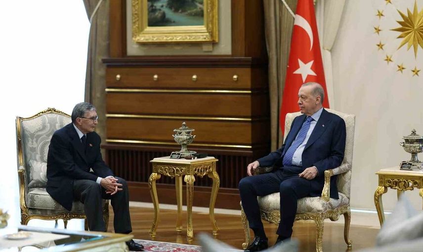 Cumhurbaşkanı Erdoğan, Nobel ödüllü bilim insanı Aziz Sancar'ı kabul etti