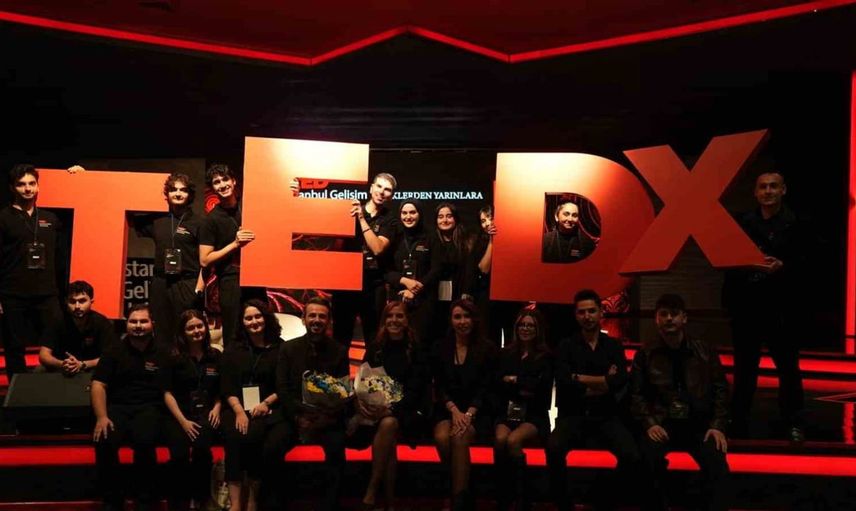 İstanbul gelişim üniversitesi, geleceğe yönelik fikirleri TEDx etkinliğinde tartıştı