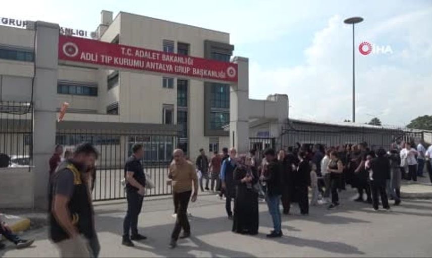 Antalya'daki kadın cinayetinin ardındaki sırlar: Para transferi dikkat çekti