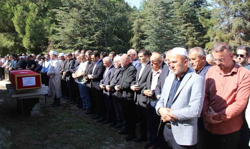 Vali Yardımcısı İhsan Ayrancı, memleketi Amasya’da son yolculuğuna uğurlandı