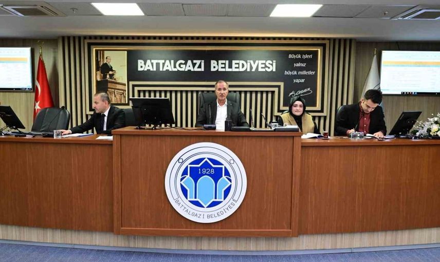 Battalgazi Belediyesi ekim ayı meclis toplantısında 2027 bütçesi belirlendi