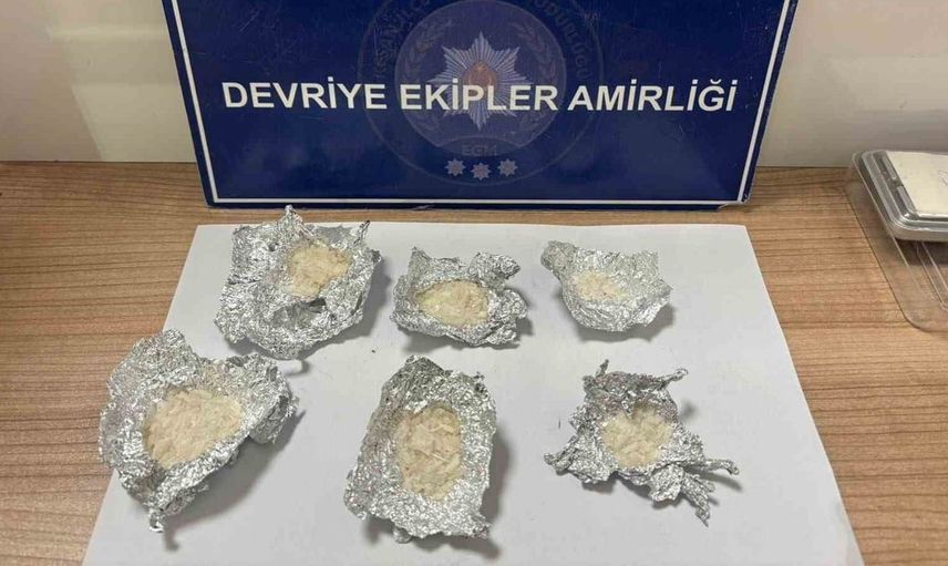 Keşan'da şüpheli iki kişinin üstünde metamfetamin bulundu