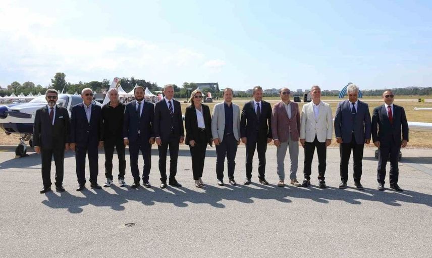 Bursa'da zafer coşkusu havada yankılandı