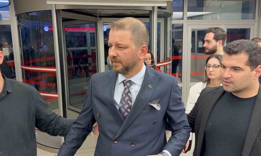 Samsun Barosu'nda başkanlık için oylama yeniden yapıldı: Kutluhan Gökçe başkan seçildi