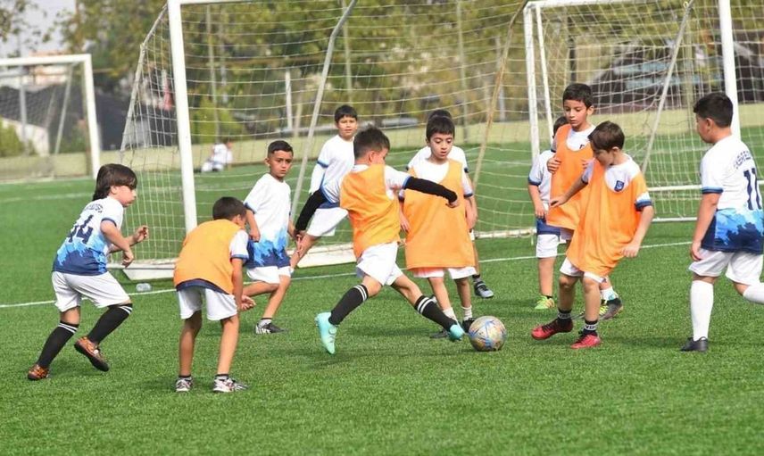 Yunusemre Belediyespor'dan genç yeteneklere fırsat: Futbolcu seçmeleri başlıyor